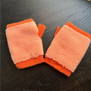 Amato Cozy Orange Fingerless Gloves Size M